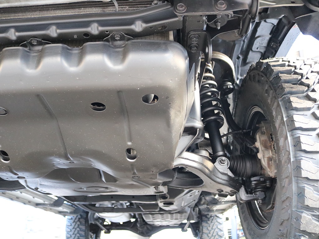 ＦＬＥＸグループは「すべての人に愛車を」をコンセプトに車種別に全国展開中！愛車と一緒に、ライフスタイルを充実させてもらいたいという思いで、ランクル仙台泉店では皆様のご要望になんでもお応えします♪