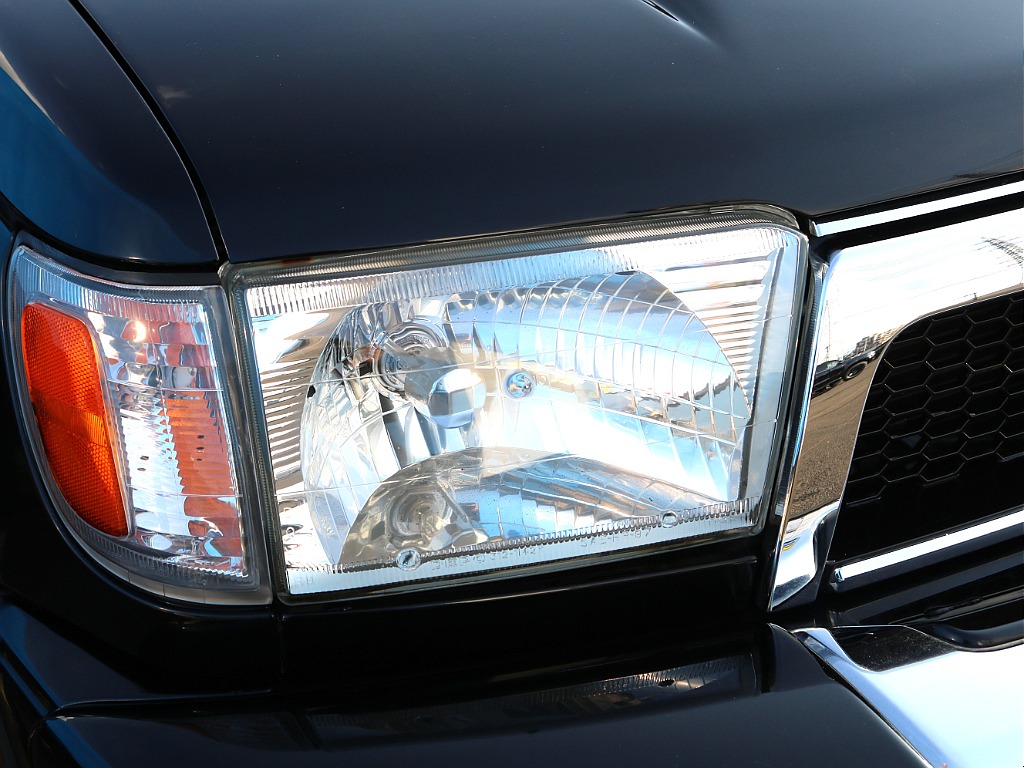 ＦＬＥＸグループは「すべての人に愛車を」をコンセプトに車種別に全国展開中！愛車と一緒に、ライフスタイルを充実させてもらいたいという思いで、ランクル仙台泉店では皆様のご要望になんでもお応えします♪