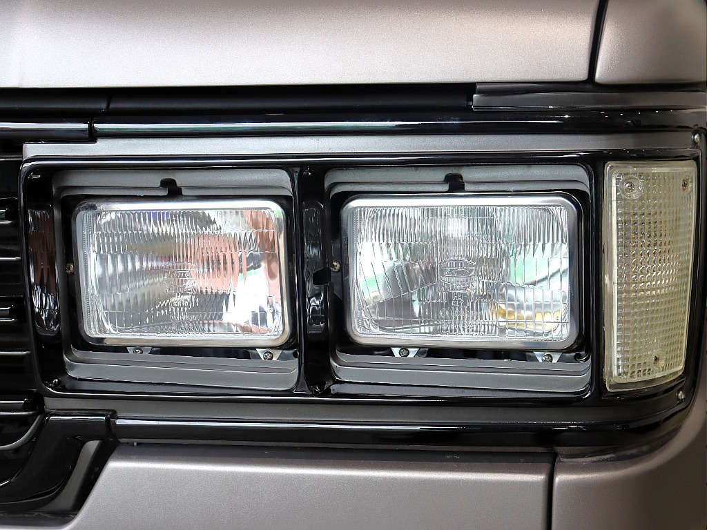 トヨタ ランドクルーザー100(48枚目)