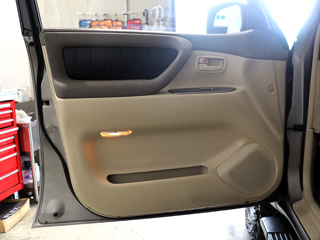 トヨタ ランドクルーザー100(55枚目)