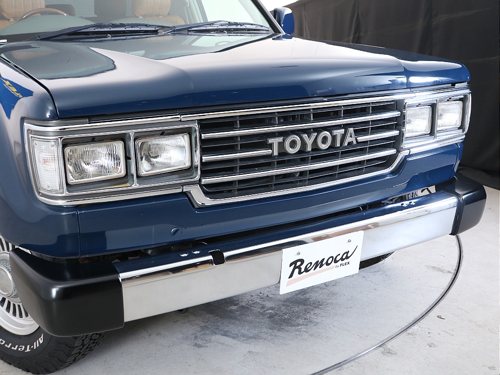 ランクル60を彷彿とさせる角目4灯仕様！クラシックさ抜群！