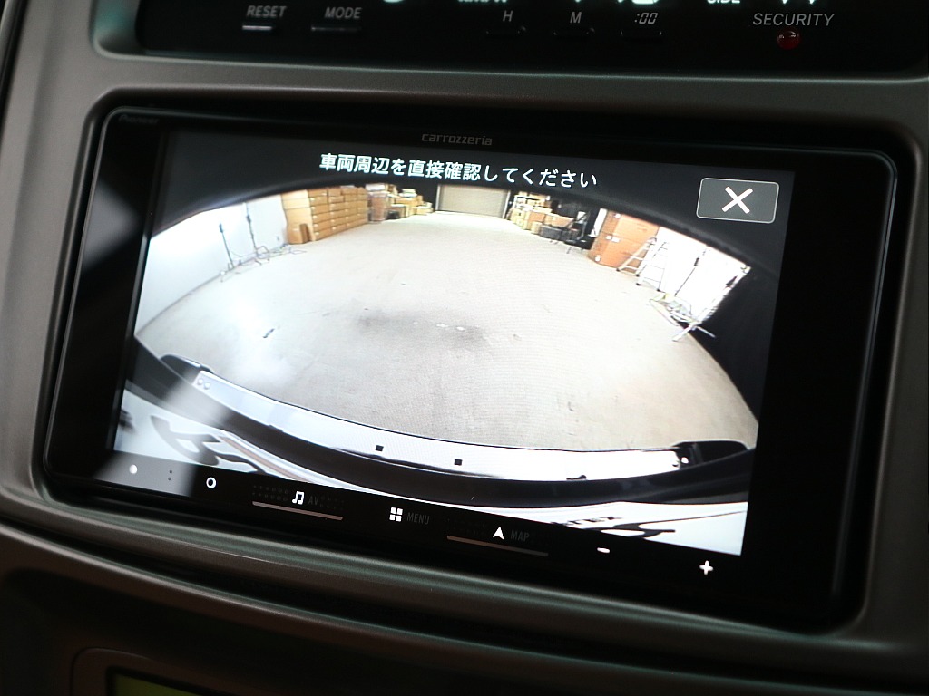 こちらも新品バックカメラを装備！