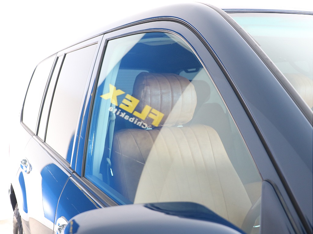 トヨタ ランドクルーザー100(27枚目)