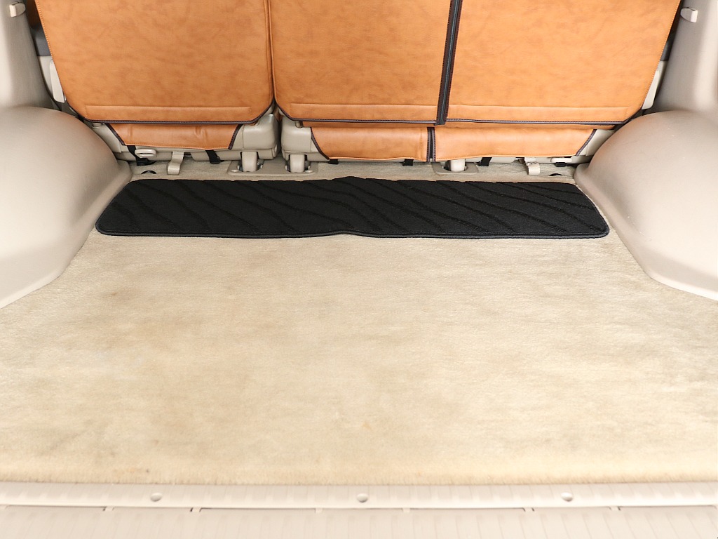 トヨタ ランドクルーザー100(44枚目)