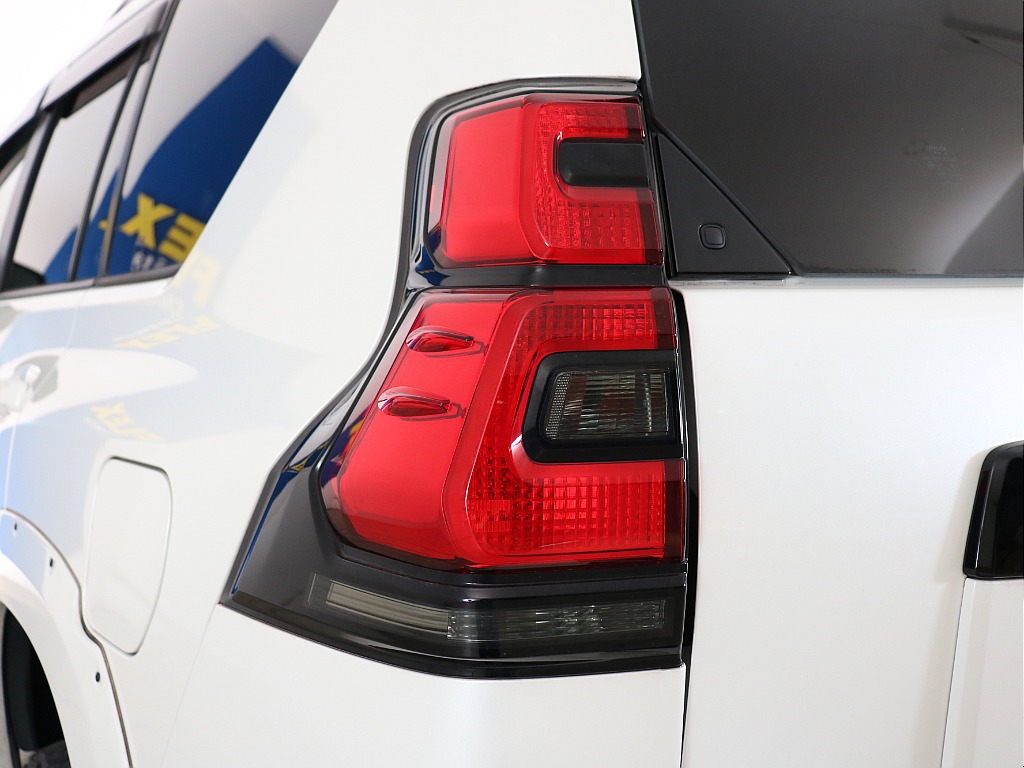 トヨタ ランドクルーザープラド(34枚目)