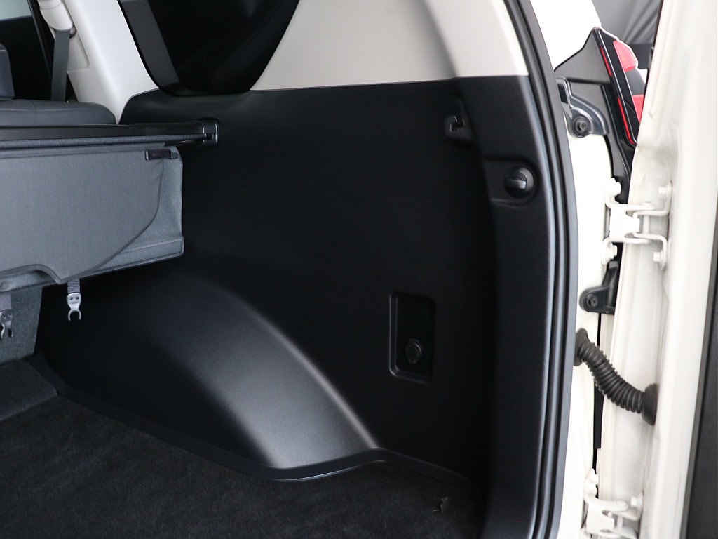 トヨタ ランドクルーザープラド(48枚目)