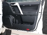 トヨタ ランドクルーザープラド(49枚目)