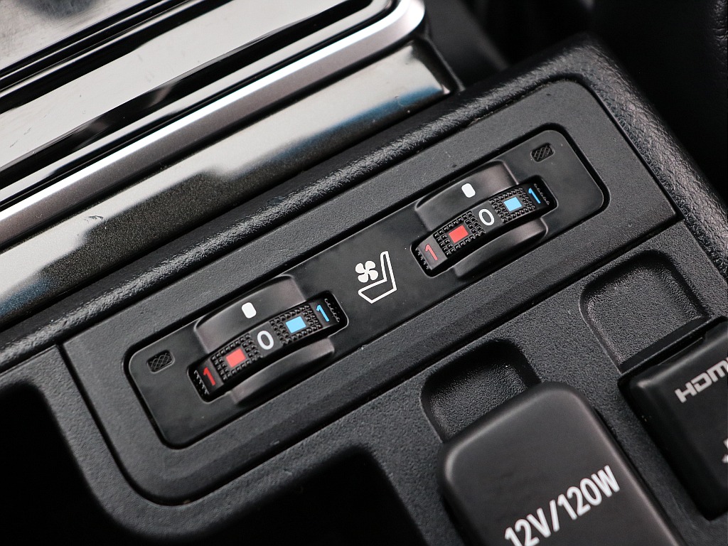 トヨタ ランドクルーザープラド(57枚目)