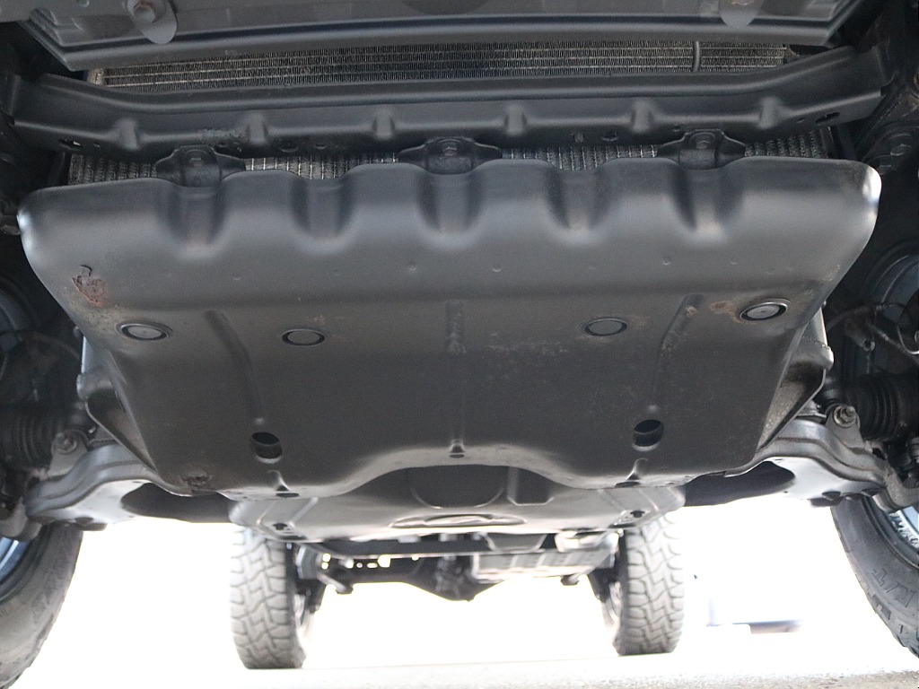 ＦＬＥＸグループは「すべての人に愛車を」をコンセプトに車種別に全国展開中！愛車と一緒に、ライフスタイルを充実させてもらいたいという思いで、ランクル仙台泉店では皆様のご要望になんでもお応えします♪