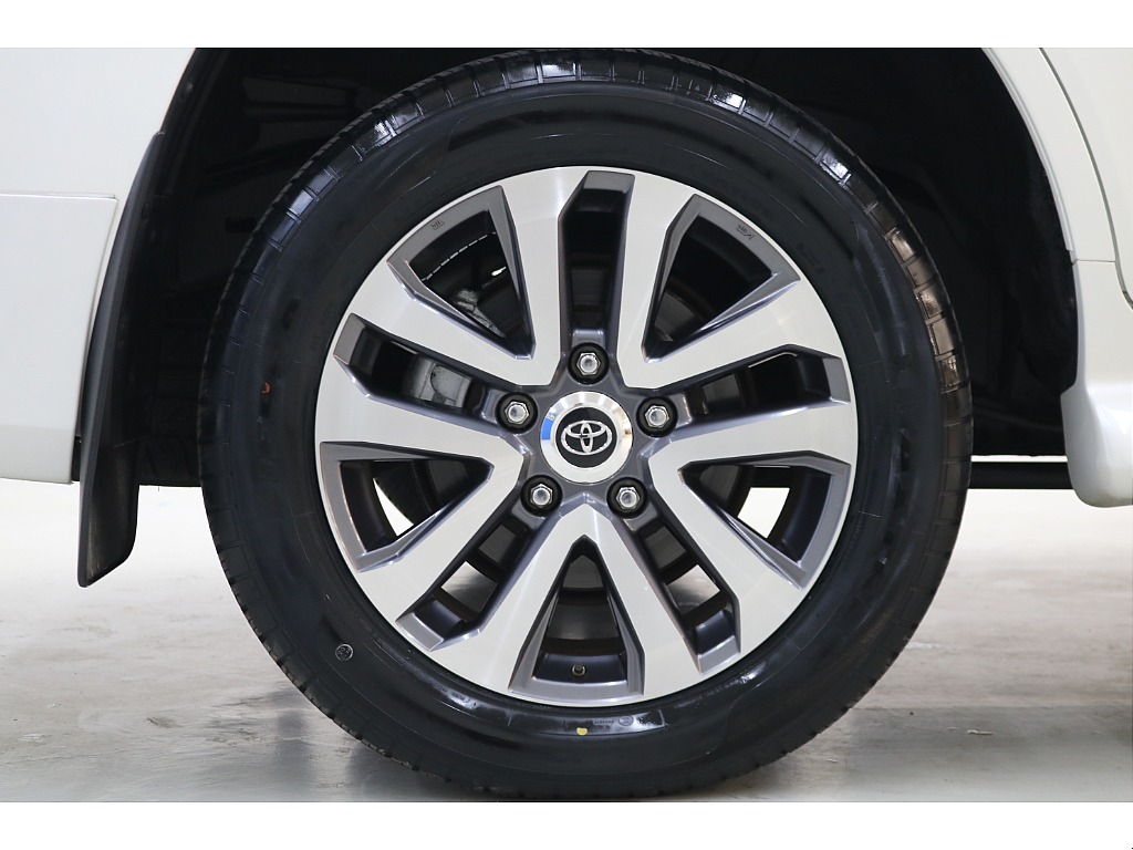 新品サマータイヤ×純正２０インチアルミホイール☆