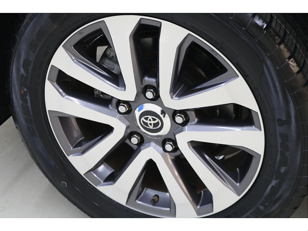 新品サマータイヤ×純正２０インチアルミホイール☆