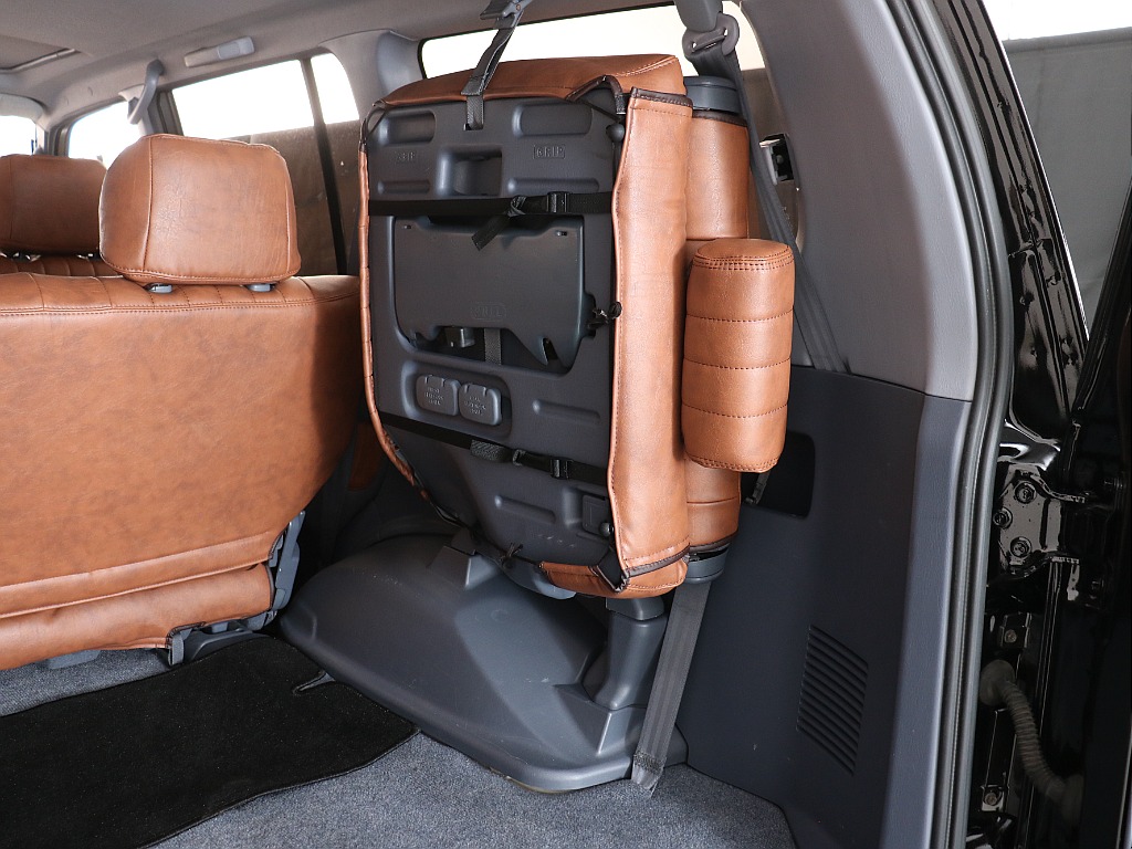 ラゲッジスペース右！