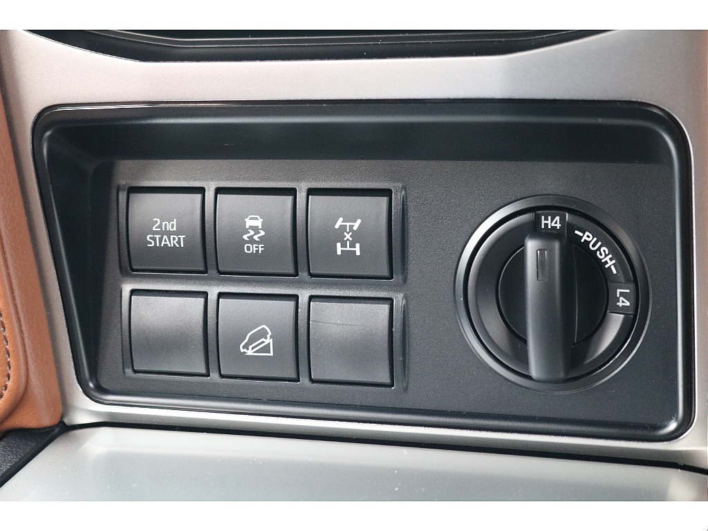 オフロード走行もお任せください！