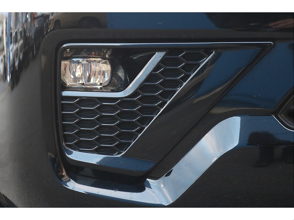 専用フォグランプベゼル！