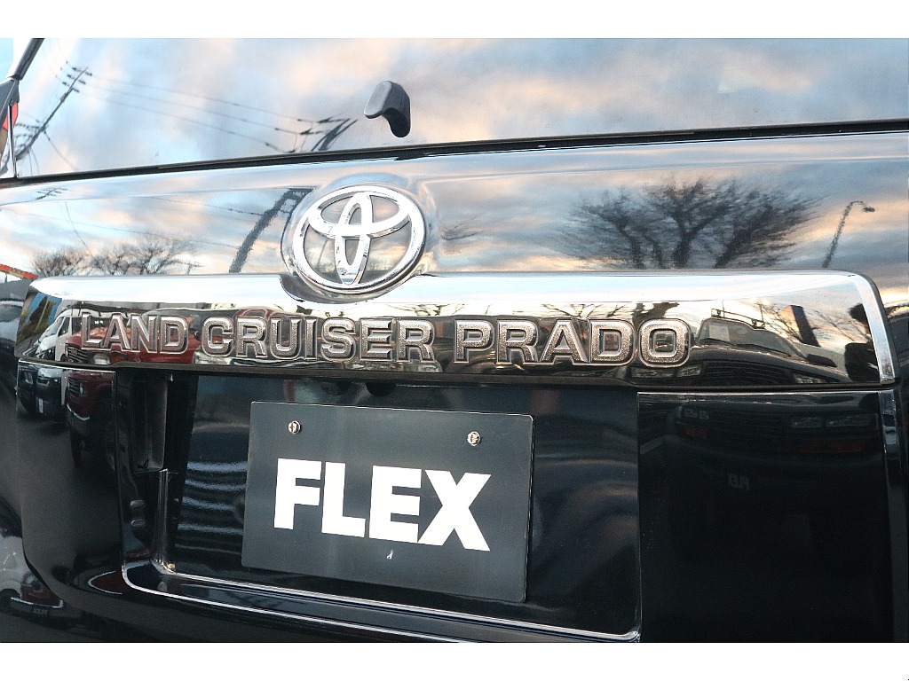 ブラック塗装リアガーニッシュ！