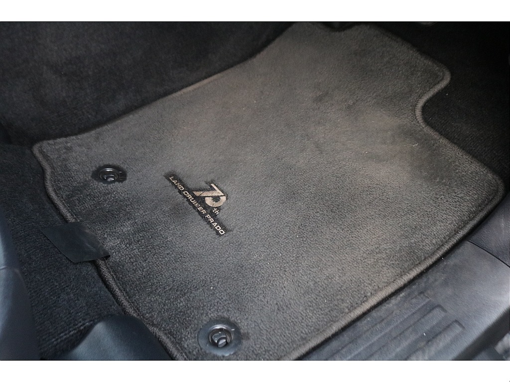 70th限定フロアマット！