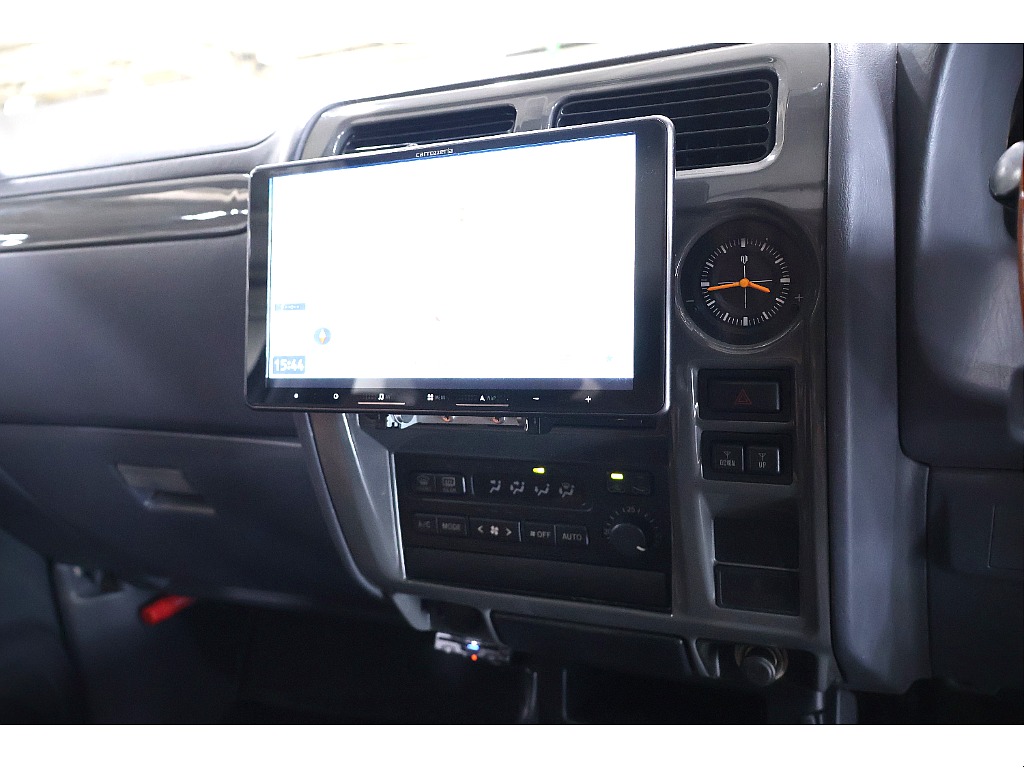 新品カロフローティングナビ付