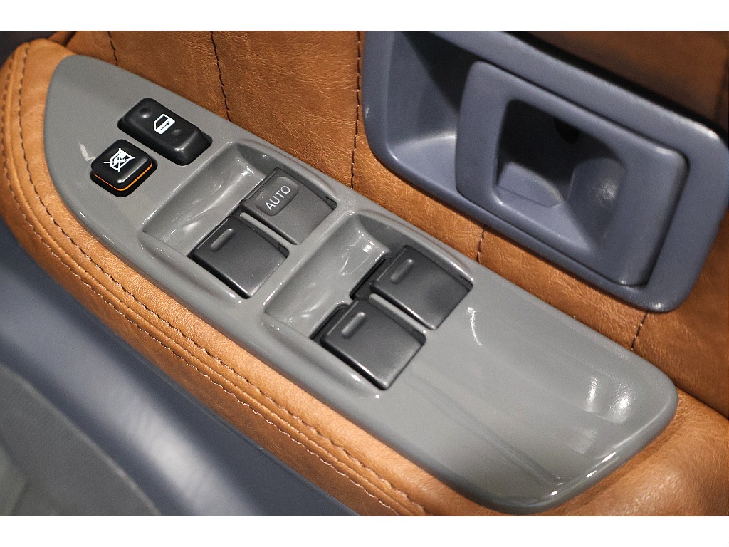 パネルほボディ同色塗装！