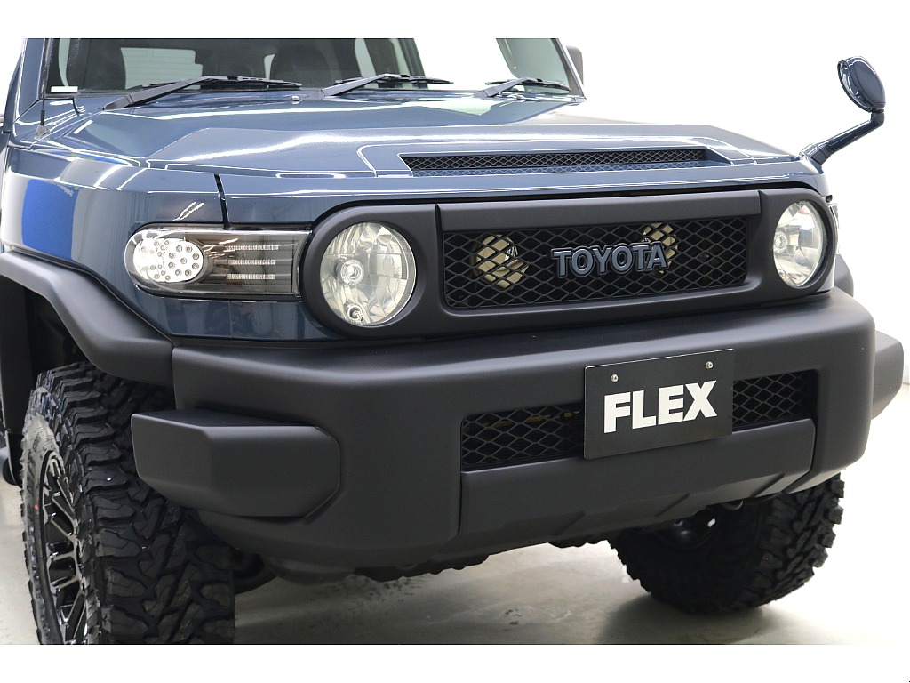 全塗装アルルブルー☆TOYOTA文字ボディ同色ペイント☆トレイル仕様☆２インチリフトＵＰ☆新品ＬＥＤフロントウィンカー（スモーク）☆新品スモークサイドーマーカー☆本州仕入れ車☆