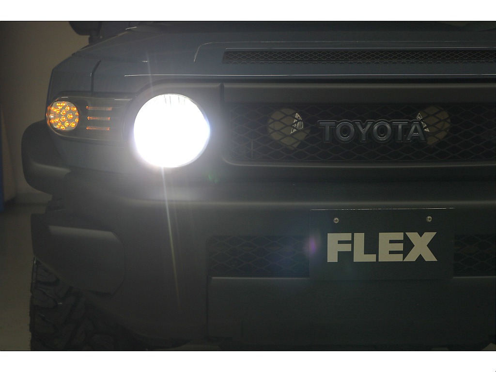 全塗装アルルブルー☆TOYOTA文字ボディ同色ペイント☆トレイル仕様☆２インチリフトＵＰ☆新品ＬＥＤフロントウィンカー（スモーク）☆新品スモークサイドーマーカー☆本州仕入れ車☆