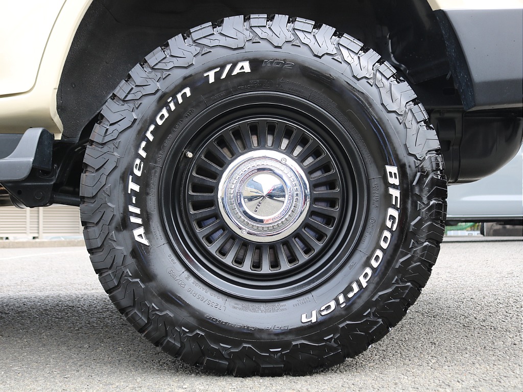 タイヤ＆ホイールはDEANカリフォルニア16AWにBFグッドリッチを装着済みです！