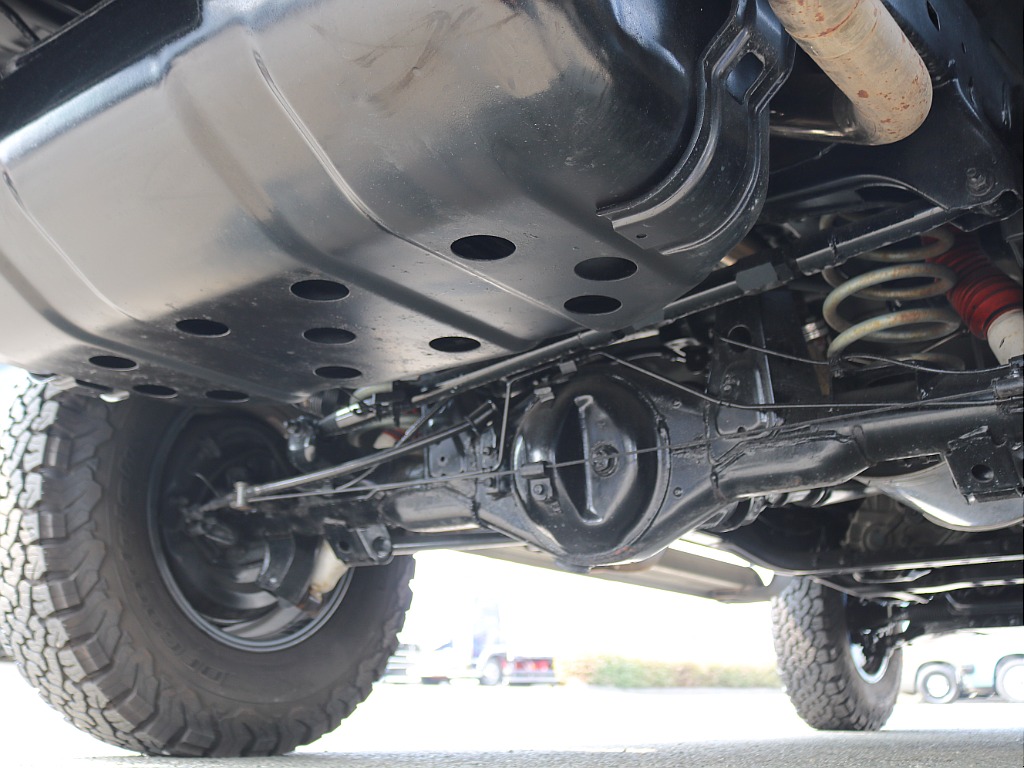 ＦＬＥＸグループは「すべての人に愛車を」をコンセプトに車種別に全国展開中！愛車と一緒に、ライフスタイルを充実させてもらいたいという思いで、ランクル仙台泉店では皆様のご要望になんでもお応えします♪