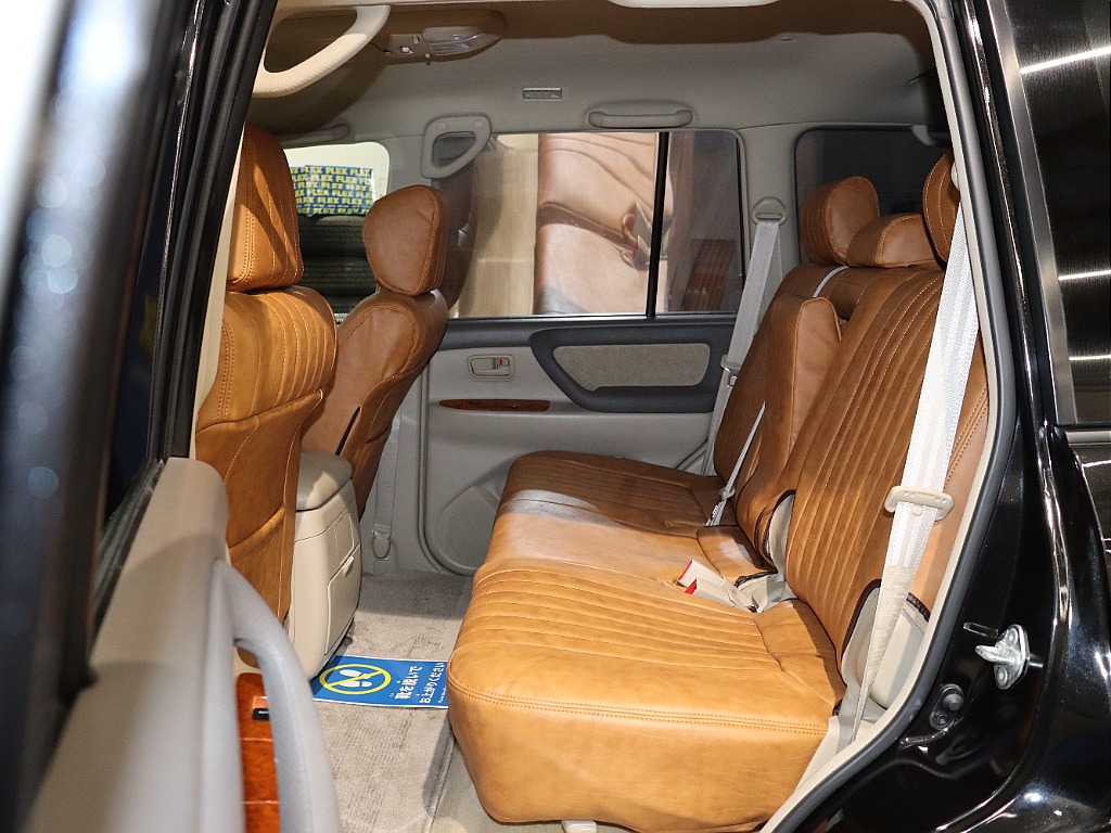 トヨタ ランドクルーザー100(11枚目)