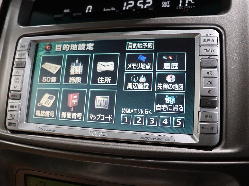 トヨタ ランドクルーザー100(18枚目)