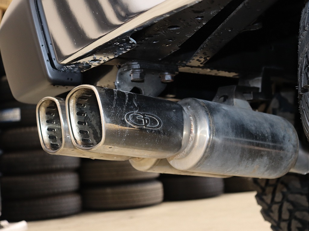 Renoca 106×レクサス純正カラーグラファイトブラックガラスペイント♪