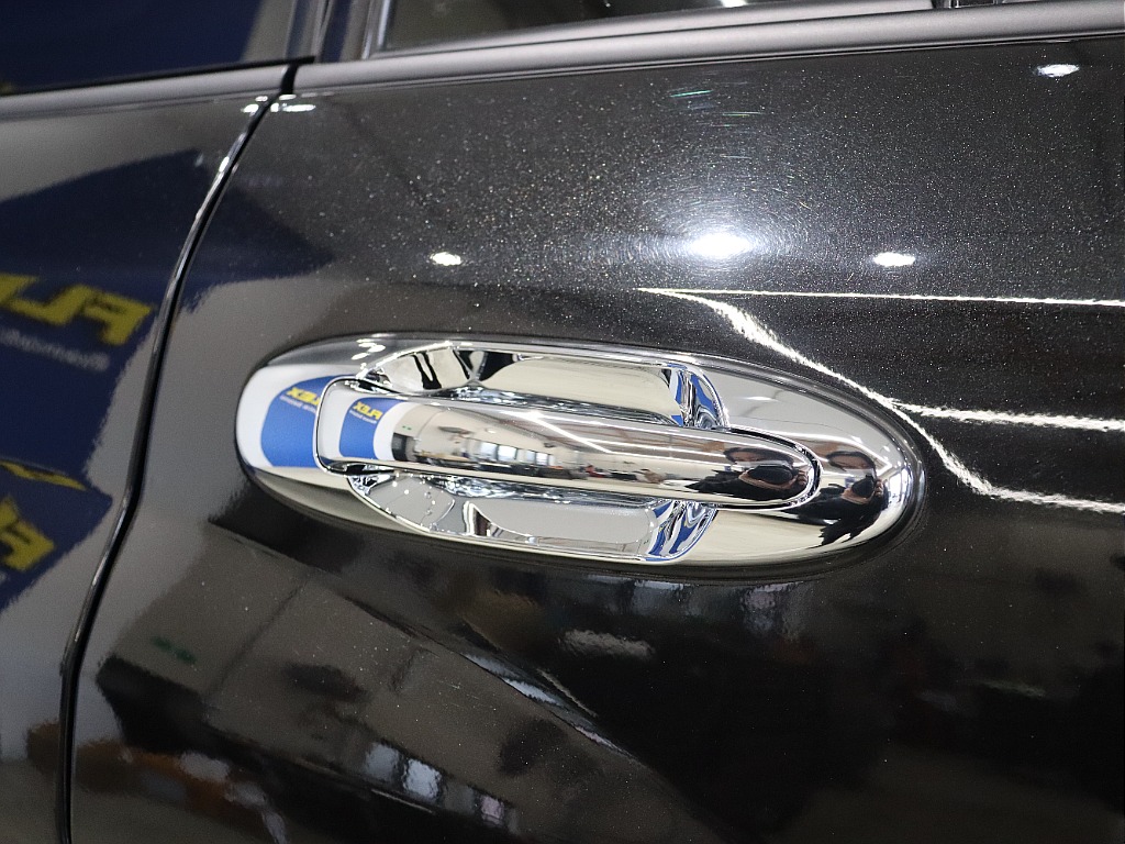 Renoca 106×レクサス純正カラーグラファイトブラックガラスペイント♪