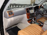 トヨタ ランドクルーザー100(6枚目)