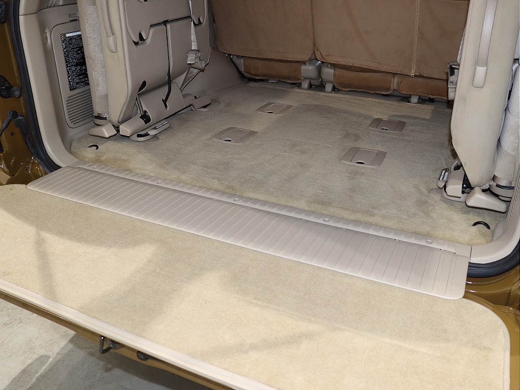 Renoca 106/ランドクルーザー100・走行距離4万キロ台・シシリアンオリーブペイント