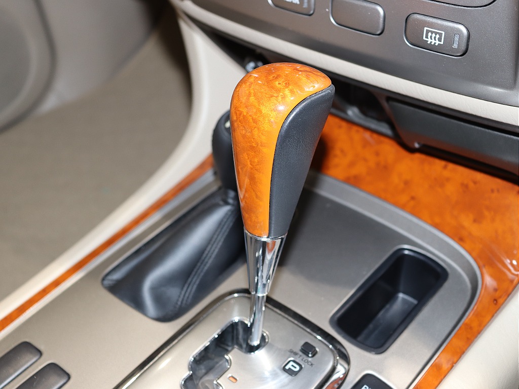 Renoca 106/ランドクルーザー100・走行距離4万キロ台・シシリアンオリーブペイント