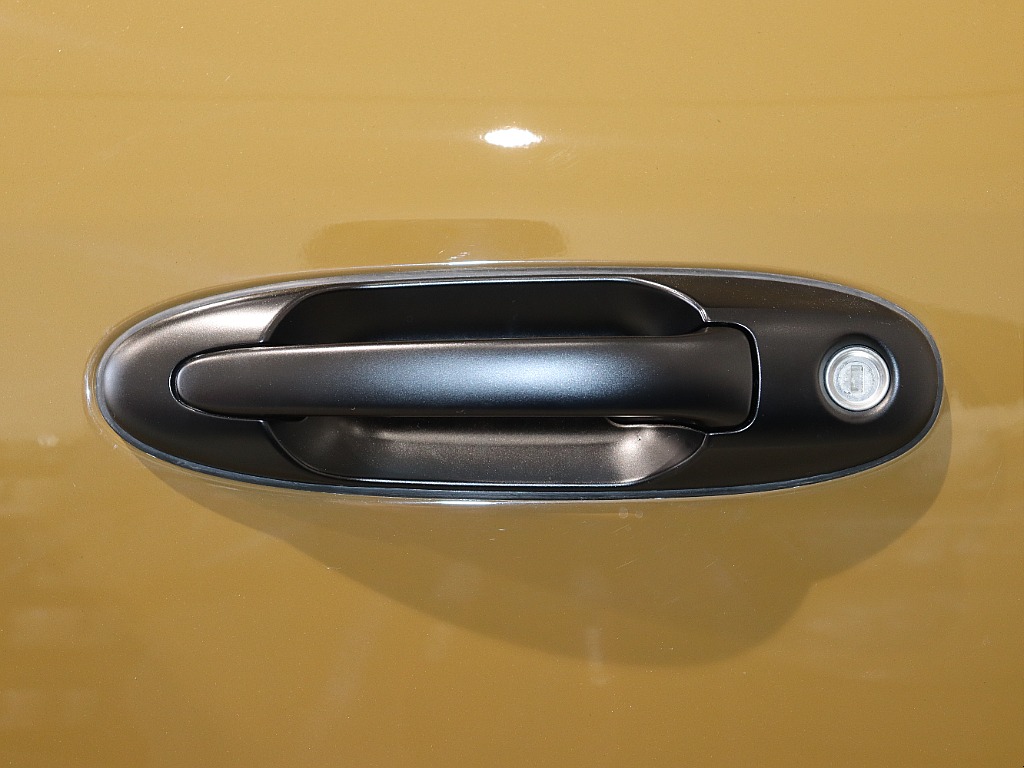 Renoca 106/ランドクルーザー100・走行距離4万キロ台・シシリアンオリーブペイント