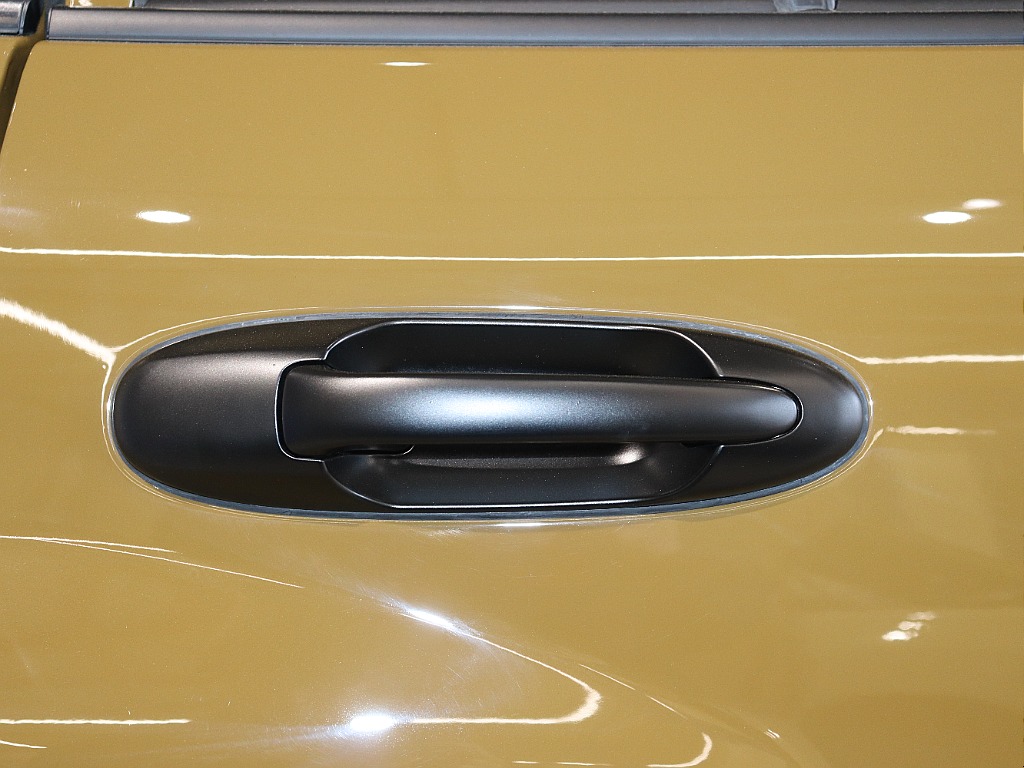 Renoca 106/ランドクルーザー100・走行距離4万キロ台・シシリアンオリーブペイント