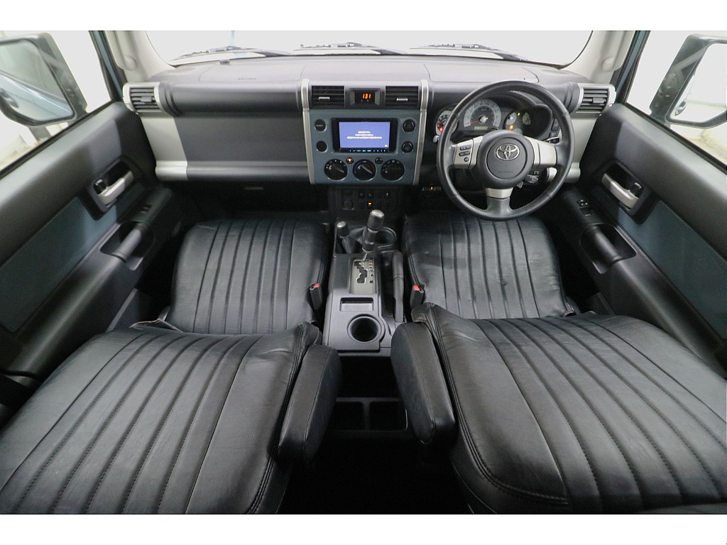 内装は当店にてルームクリーニング済みとなりますので綺麗な状態です♪