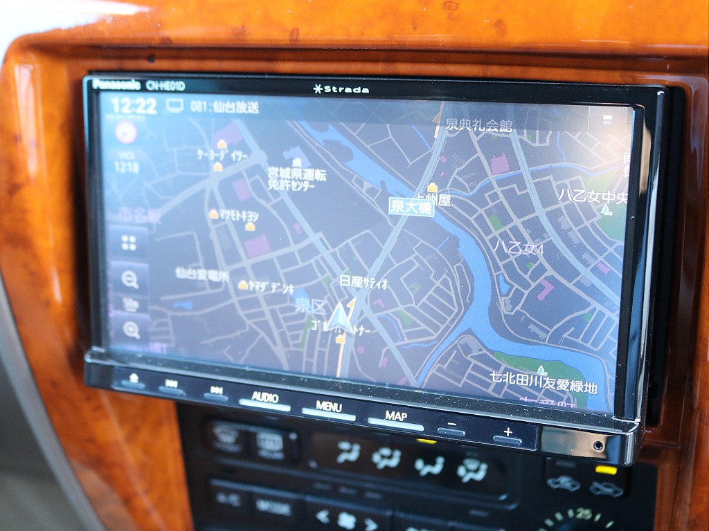 ナビはストラーダナビが取付済みです！