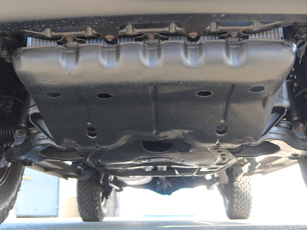 ＦＬＥＸグループは「すべての人に愛車を」をコンセプトに車種別に全国展開中！愛車と一緒に、ライフスタイルを充実させてもらいたいという思いで、ランクル仙台泉店では皆様のご要望になんでもお応えします♪