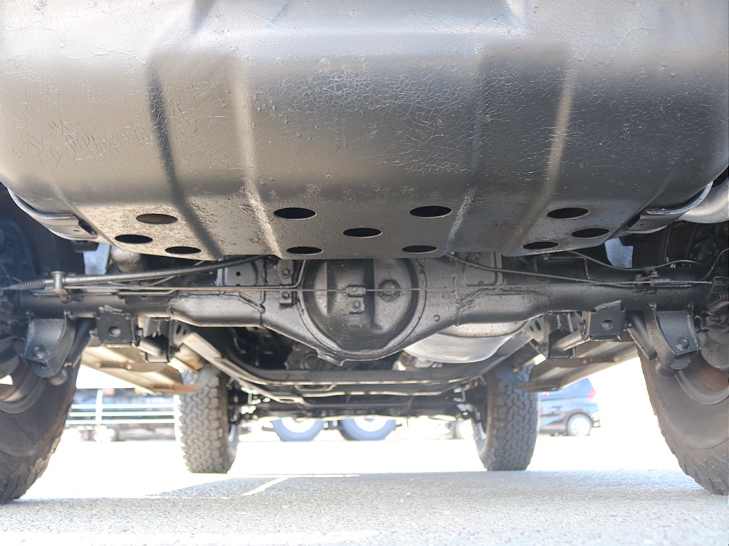 ＦＬＥＸグループは「すべての人に愛車を」をコンセプトに車種別に全国展開中！愛車と一緒に、ライフスタイルを充実させてもらいたいという思いで、ランクル仙台泉店では皆様のご要望になんでもお応えします♪