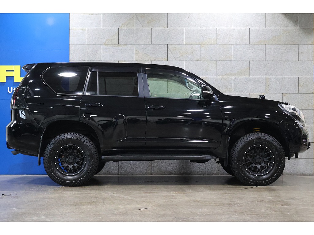 トヨタ ランドクルーザープラド(24枚目)