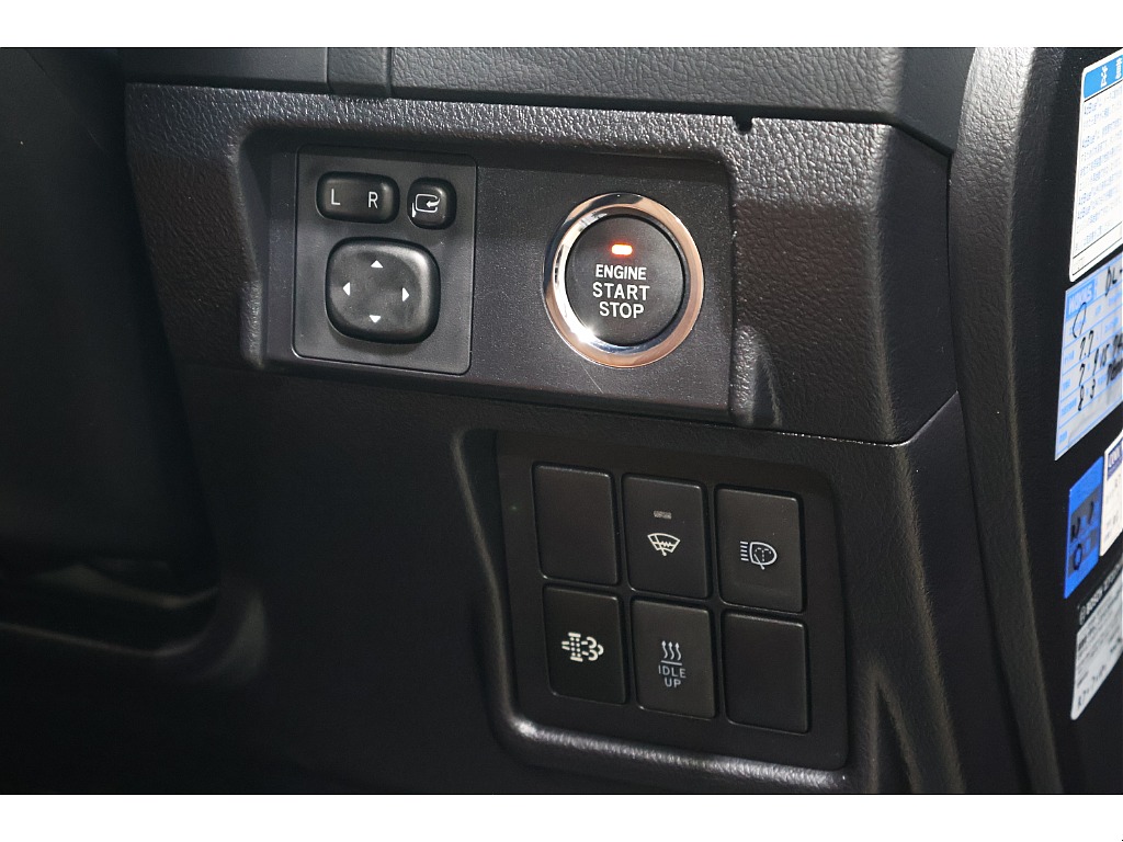 トヨタ ランドクルーザープラド(8枚目)