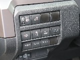 オートマチックハイビームや電動リアゲートスイッチなどあると嬉しい機能も盛りだくさん！！