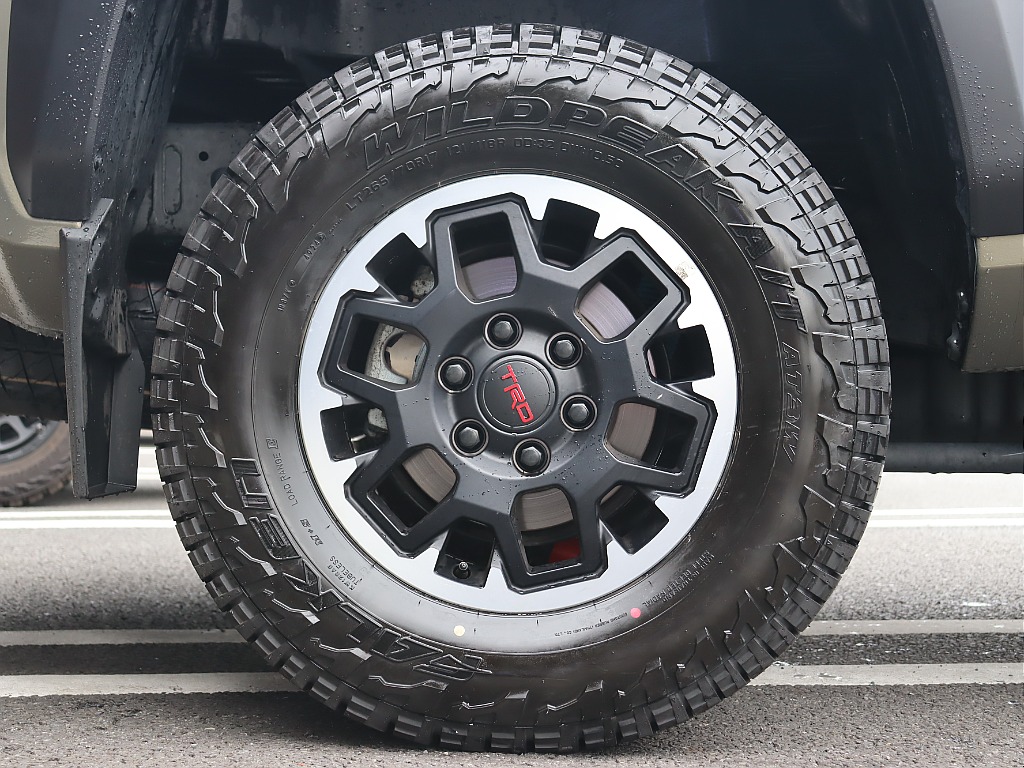 あえてのブラックレターがカッコいい☆