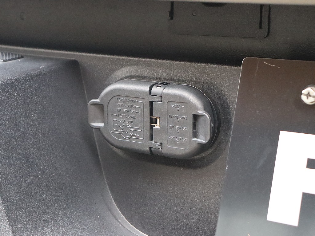 コネクターまで付いています！