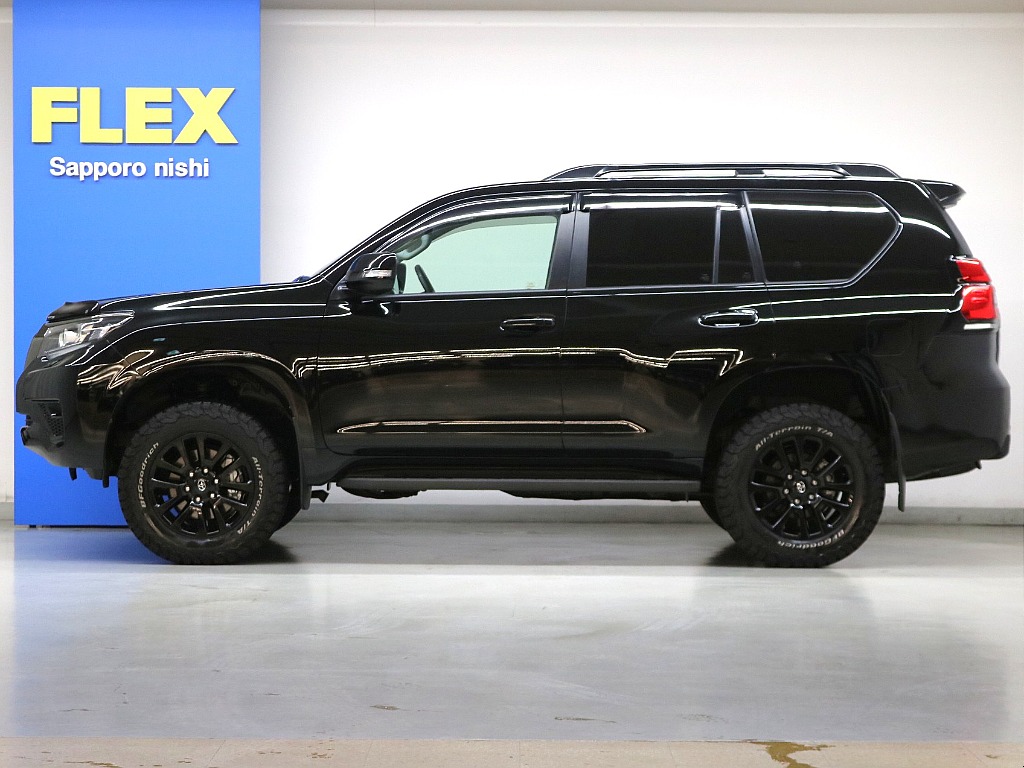 純正ディスプレイオーディオ☆マルチテレインモニター☆ブラインドスポットモニター☆本革パワーシート☆シートヒーター＆ベンチレーター☆レーダークルーズコントロール☆クリアランスソナー☆