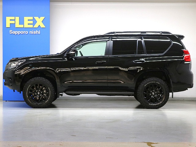 純正ディスプレイオーディオ☆マルチテレインモニター☆ブラインドスポットモニター☆本革パワーシート☆シートヒーター＆ベンチレーター☆レーダークルーズコントロール☆クリアランスソナー☆