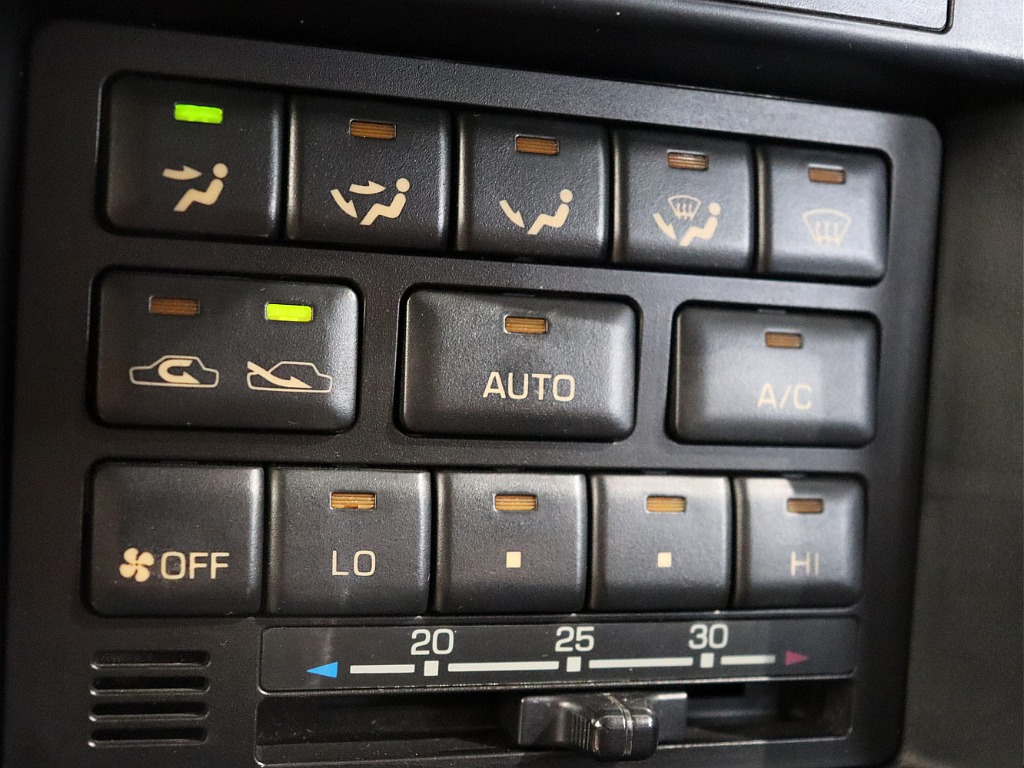 新品　オリジナルフェイス×ペッパーホワイト×ホットチョコレートブラウンペイント♪