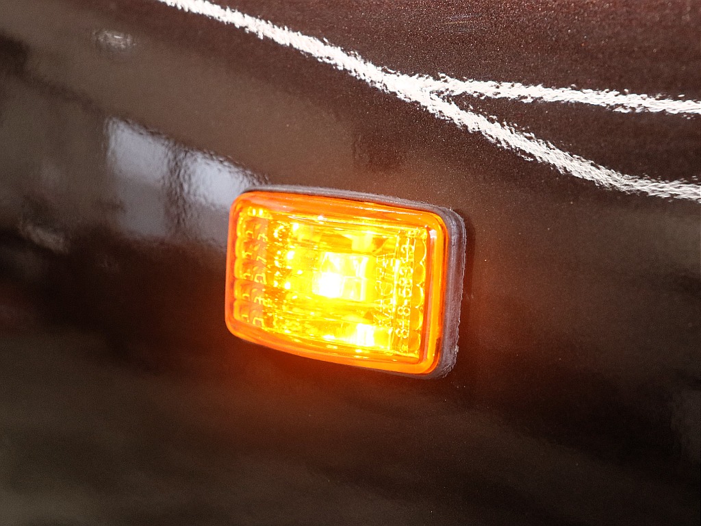 新品　オリジナルフェイス×ペッパーホワイト×ホットチョコレートブラウンペイント♪