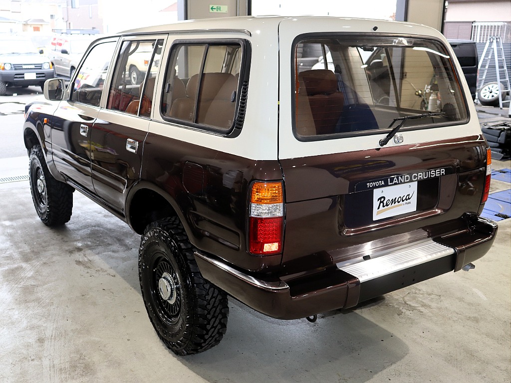 新品　オリジナルフェイス×ペッパーホワイト×ホットチョコレートブラウンペイント♪