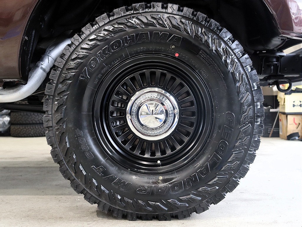 新品　オリジナルフェイス×ペッパーホワイト×ホットチョコレートブラウンペイント♪